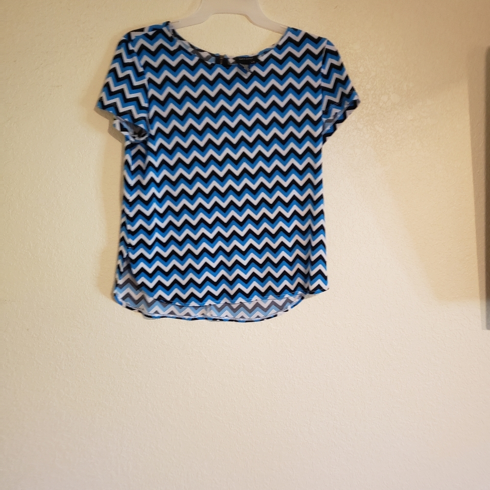 Chevron top